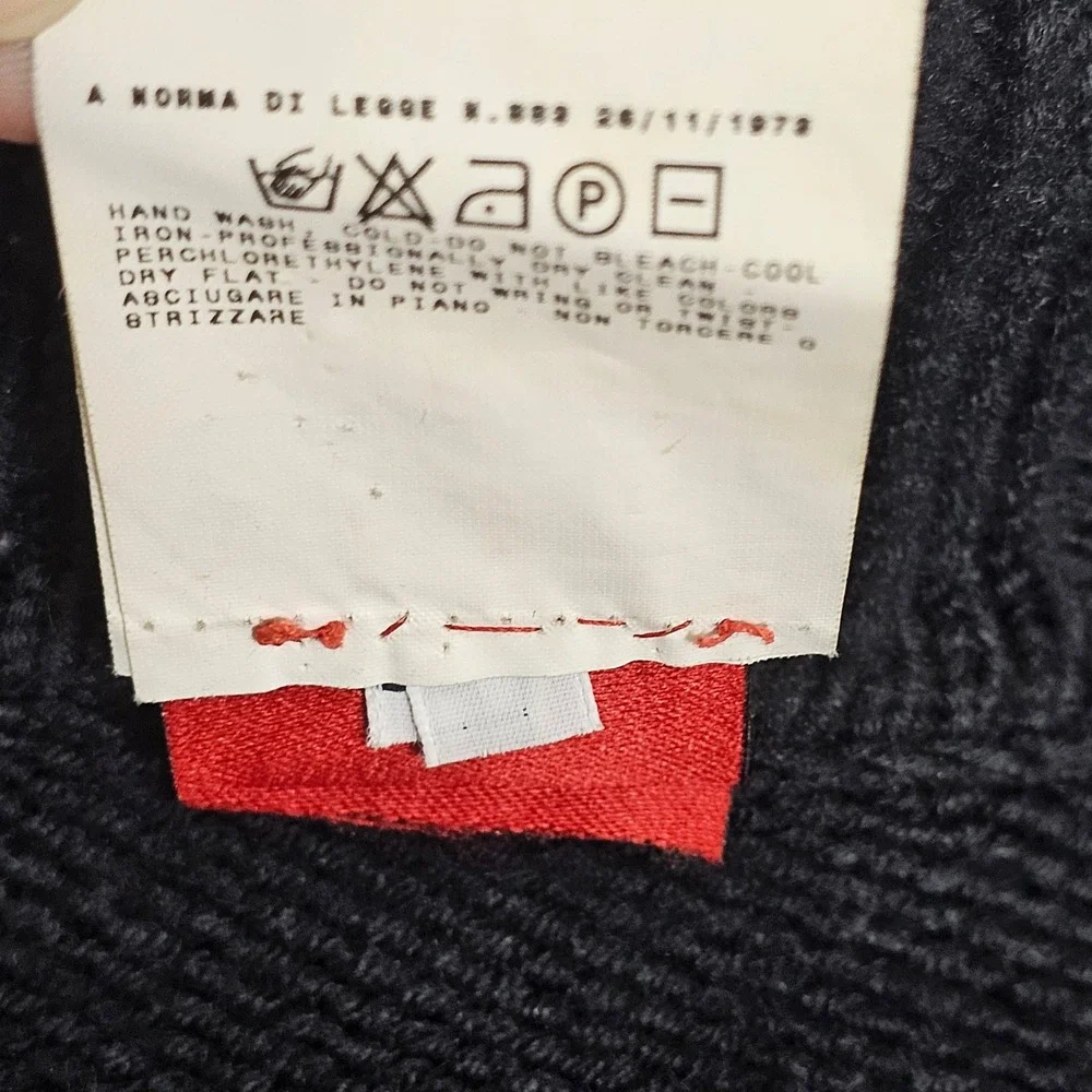 Vintage Gianfranco Ferré‎ Sport Merino Wool Full Zip Sweater Italy M